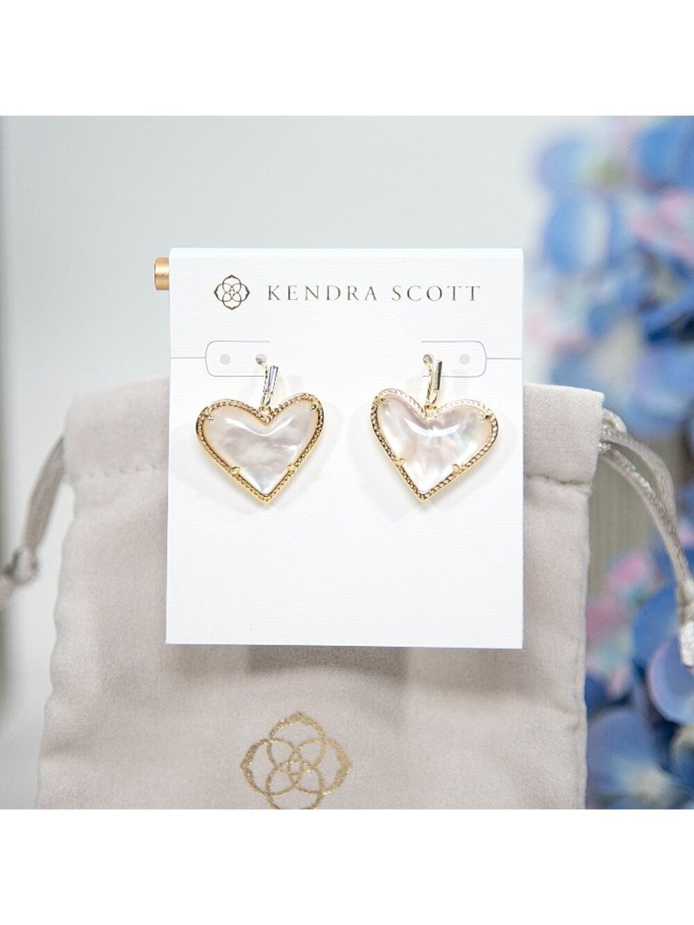 Kendra Scott Ari Heart Faux Pearl Gold Drop Statement Earrings NWT